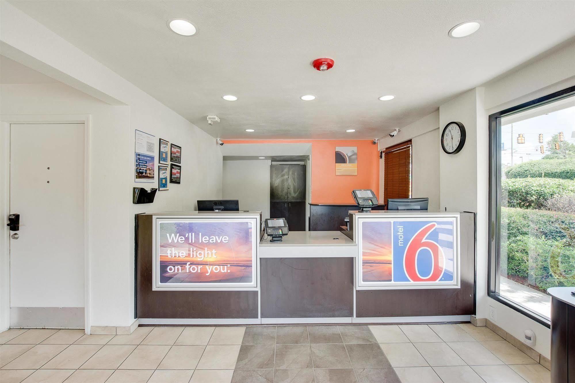 Motel 6-Columbia, Sc - West Eksteriør billede